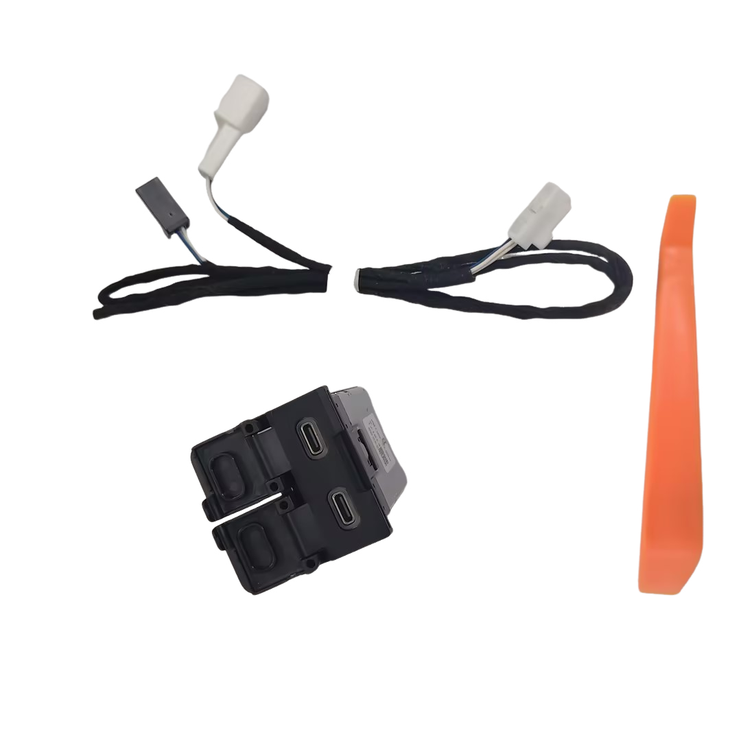 Caricabatterie per auto Type-C - Phone Accessories Types recensione e prezzo